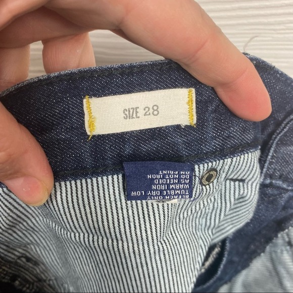 Madewell dark wash Denim Jean Shorts Summer Whiskering Size 28 - Picture 6 of 7